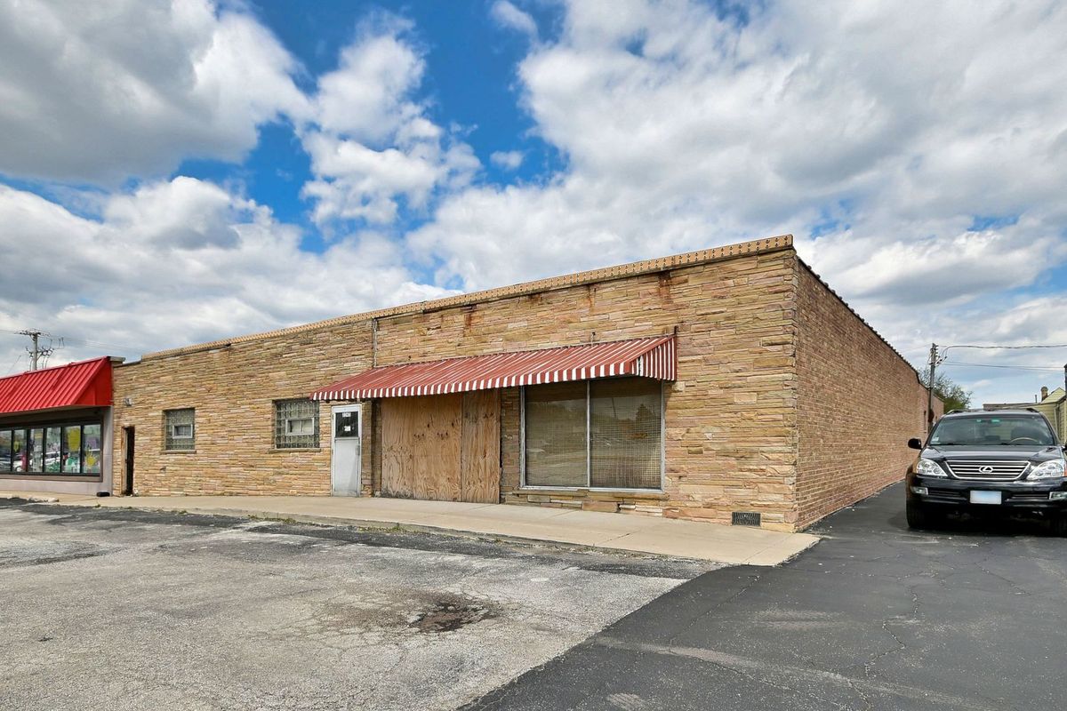 2345 N Mannheim Road, Leyden Township, IL 60164