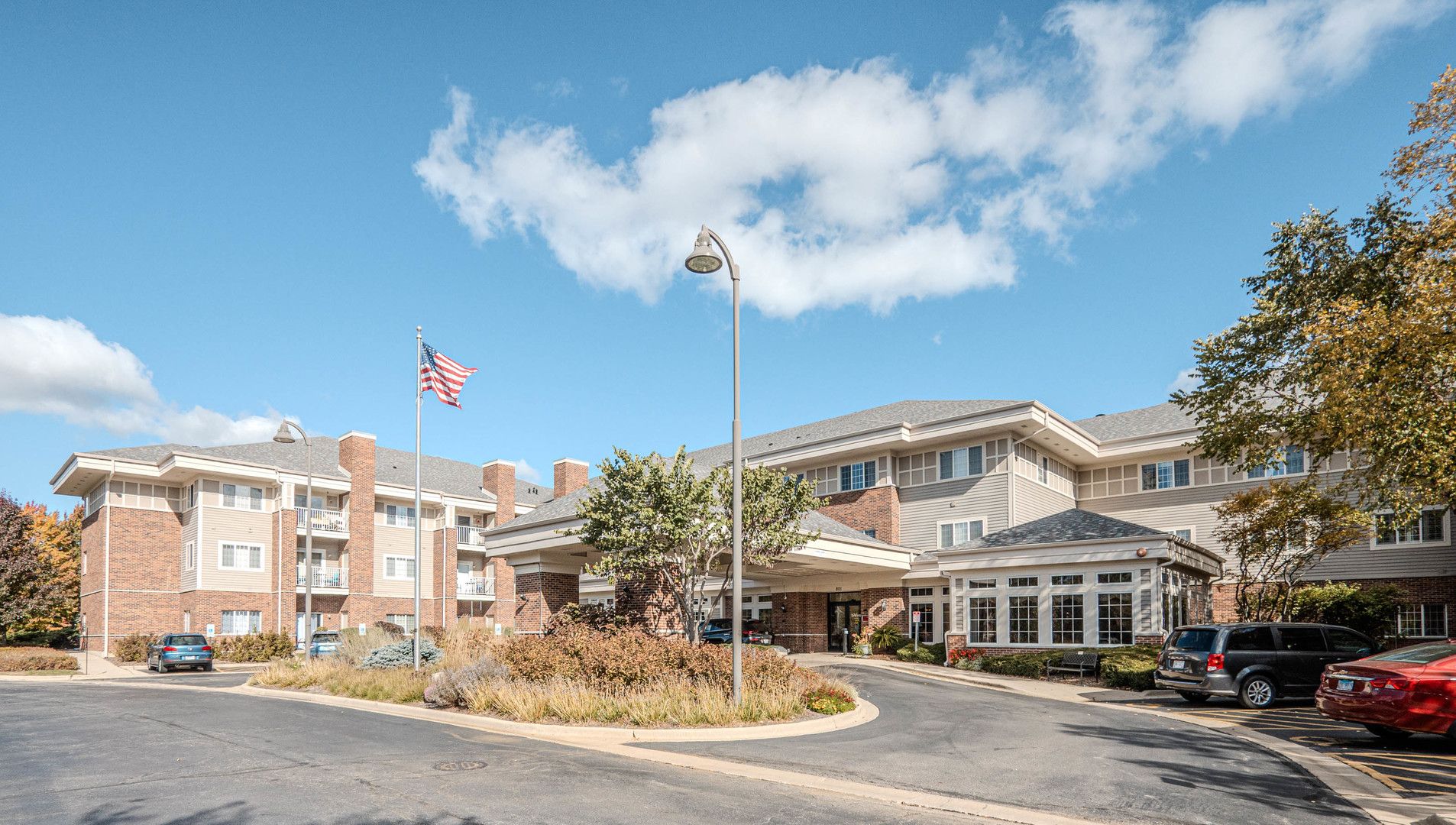 801 N Mclean Boulevard #320 — Elgin, IL 60123