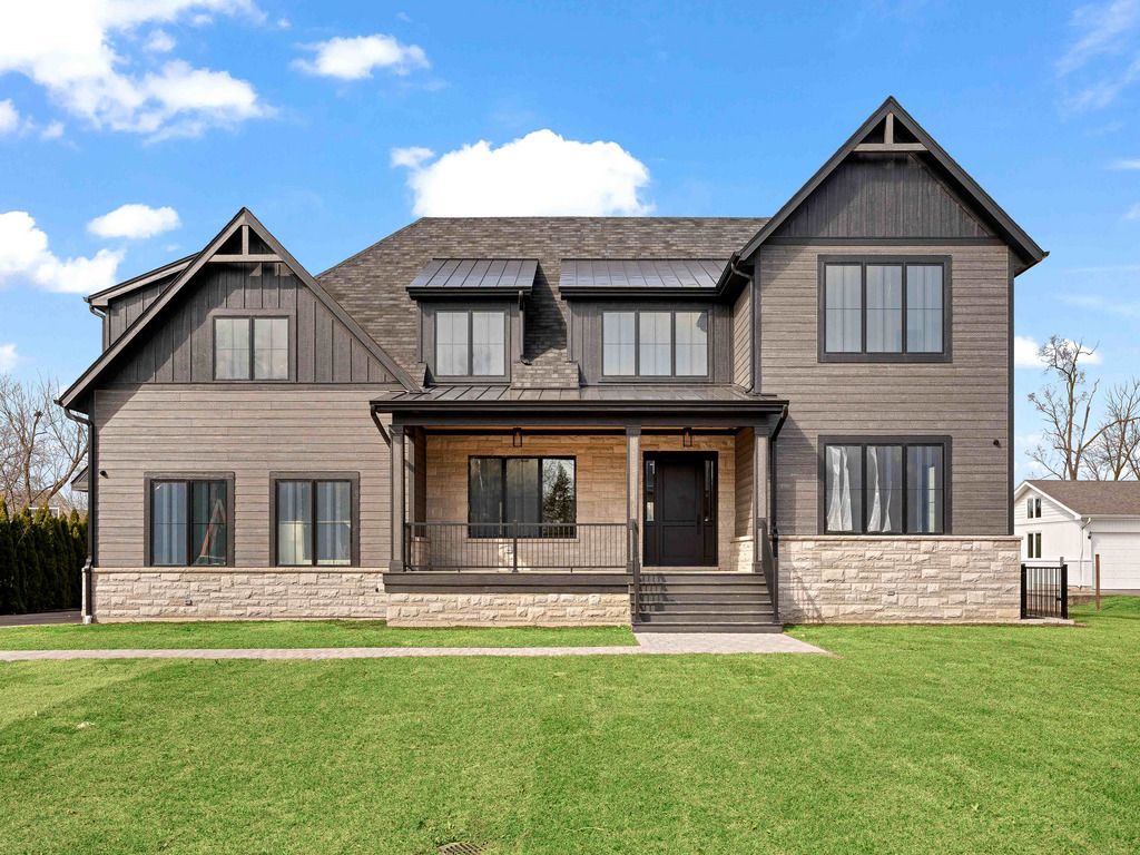 2410 White Oak Drive — Northbrook, IL 60062