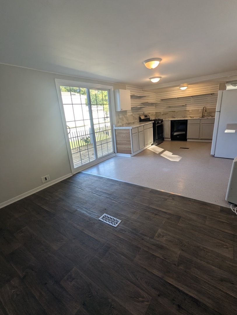 9001 W 133rd Avenue #30, Cedar Lake, IN 46303