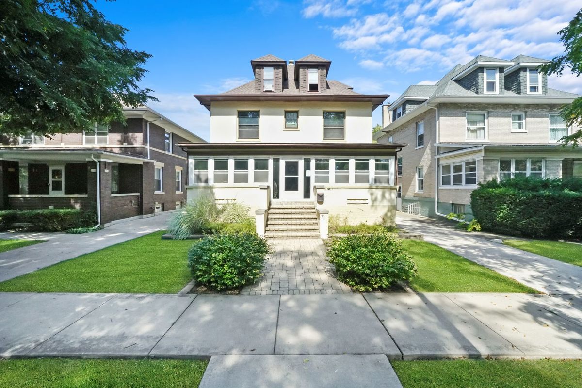 711 Campbell Street, Joliet, IL 60435