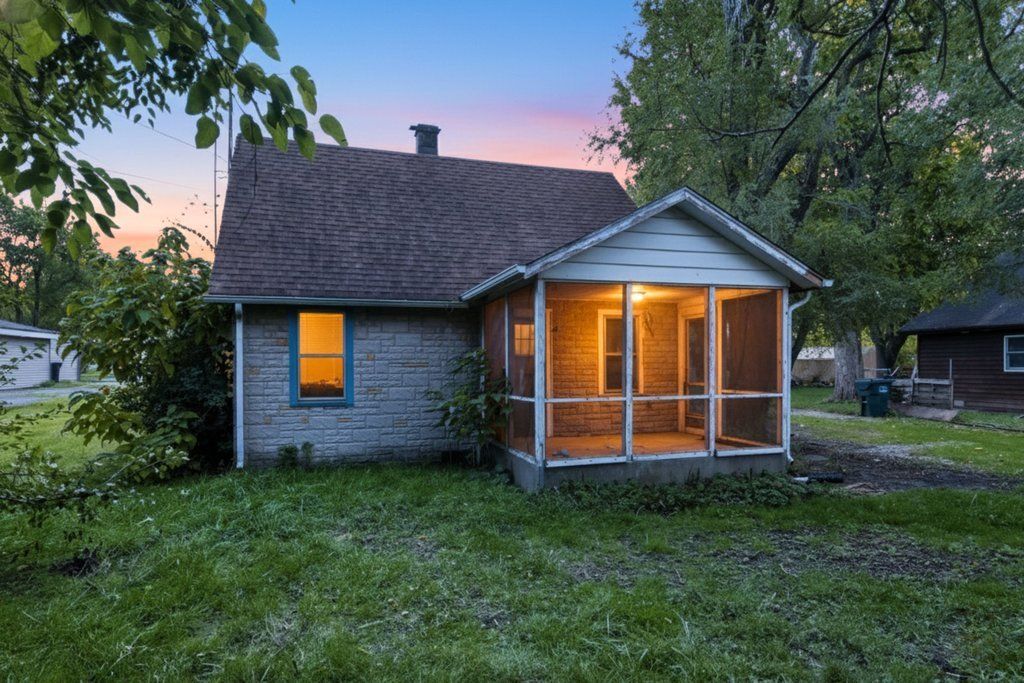 2131 W Exchange Street — Crete, IL 60417
