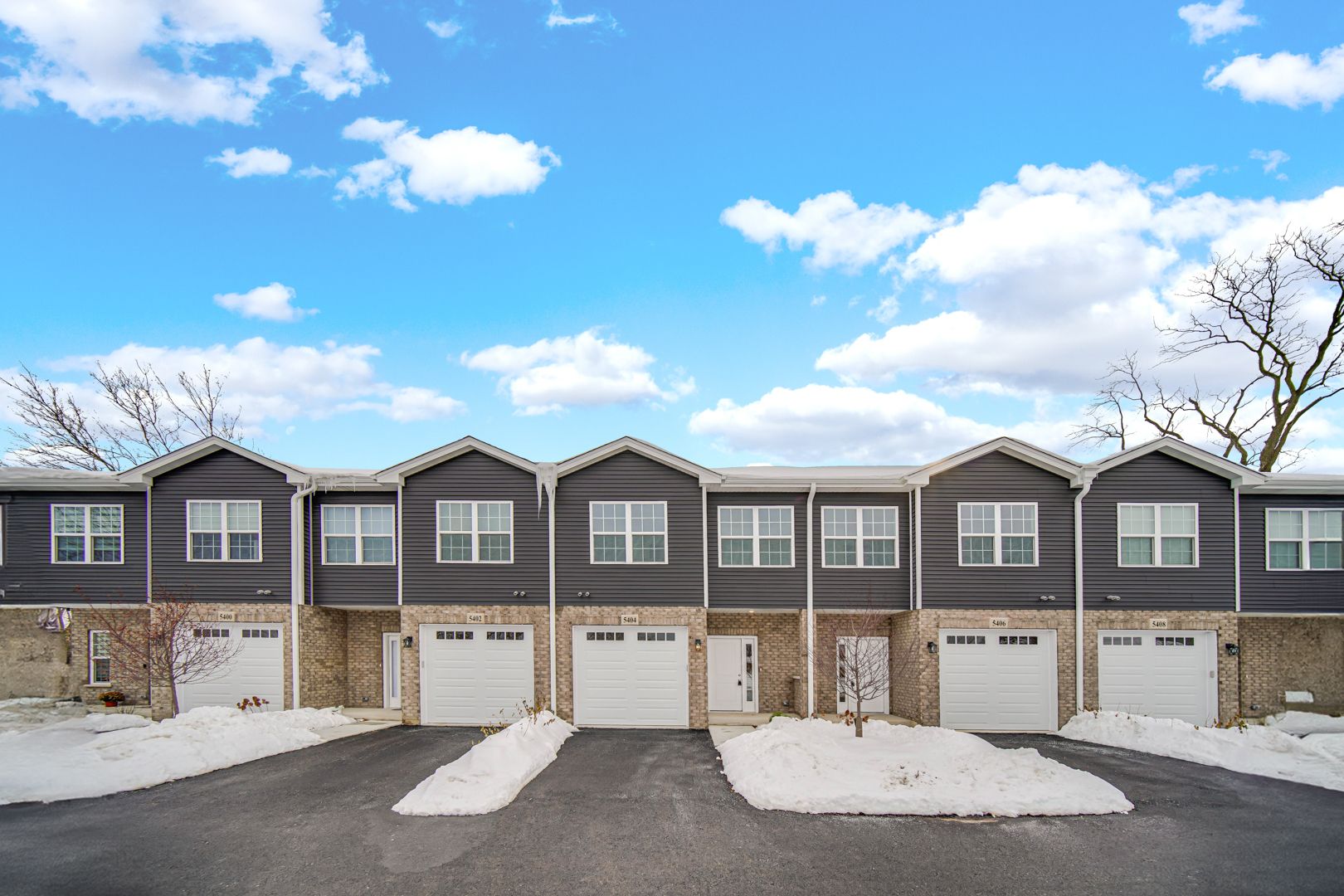 5404 135th Street — Crestwood, IL 60418