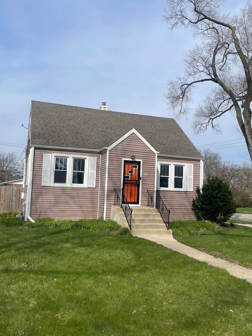 302 Walnut Street, Bensenville, IL 60106