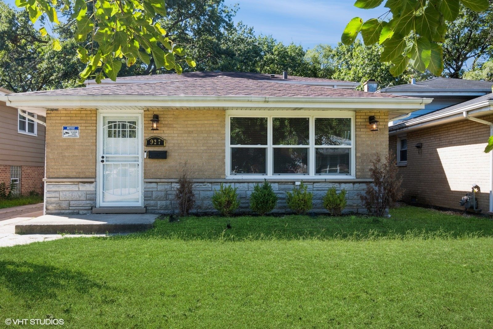 927 E 148th Street — Dolton, IL 60419