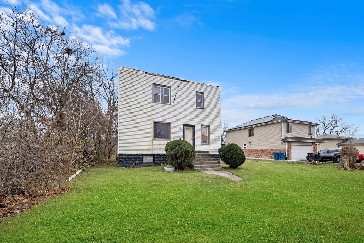 1905 W 142nd Street, Dixmoor, IL 60426