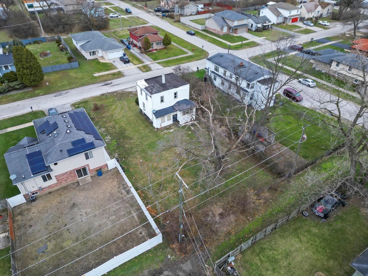 1905 W 142nd Street, Dixmoor, IL 60426