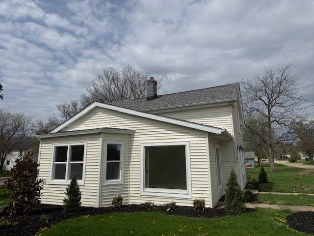 314 S High Street, Granville, IL 61326