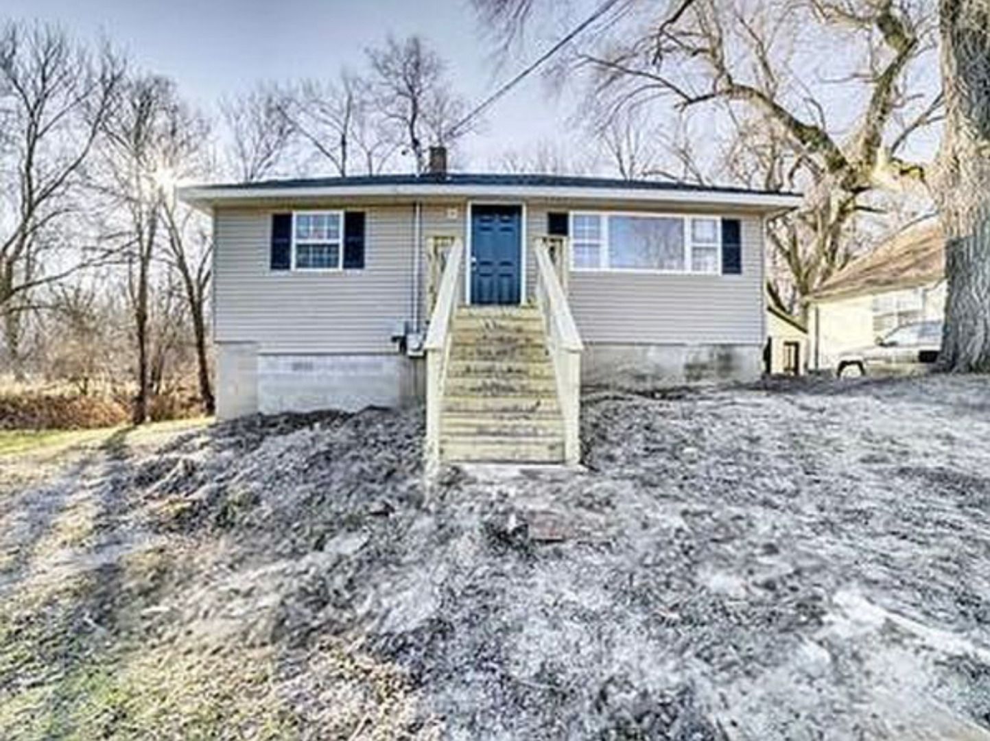 379 W North Street — Watseka, IL 60970