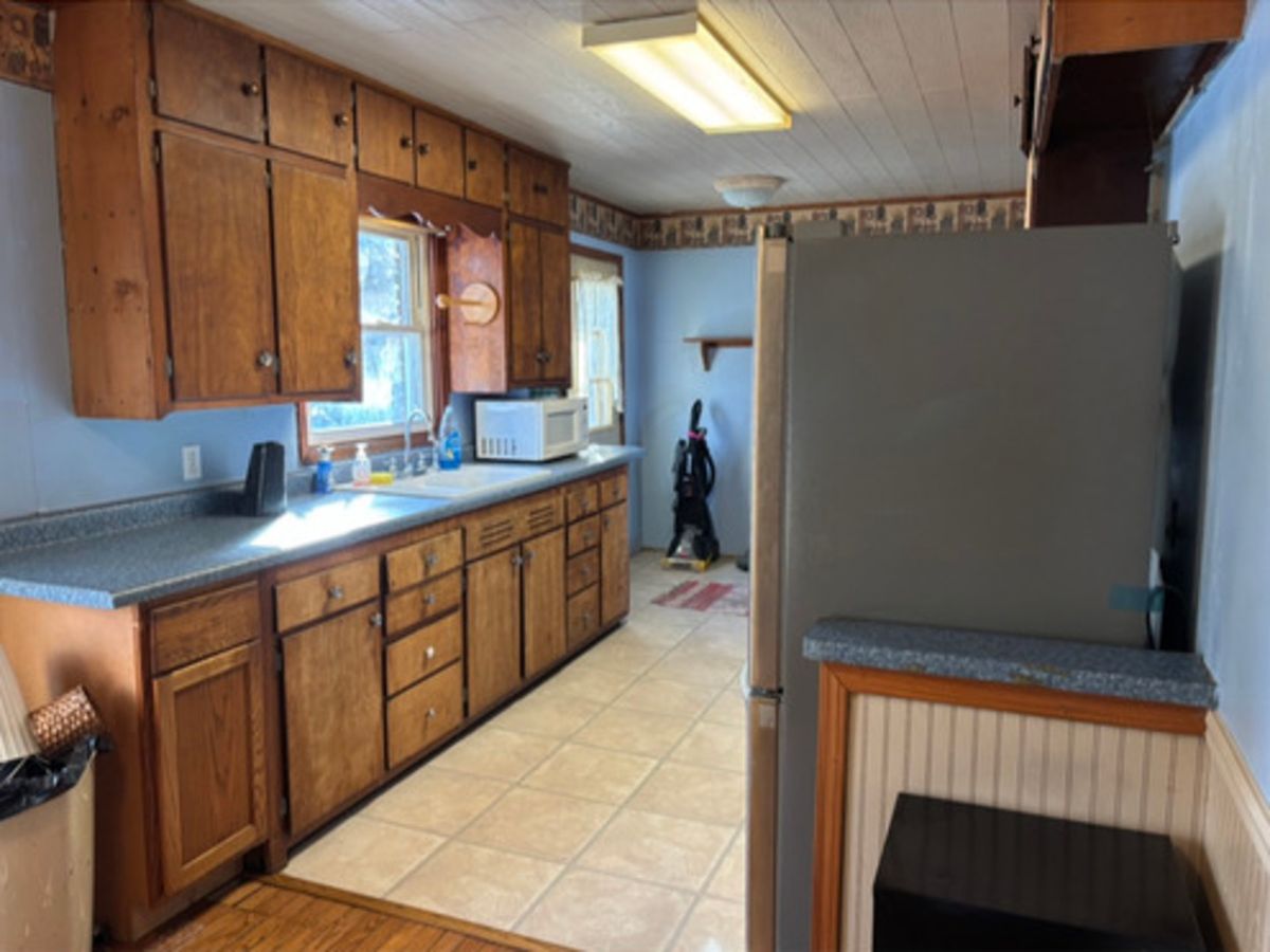 201 S Carson Street, Long Point, IL 61333