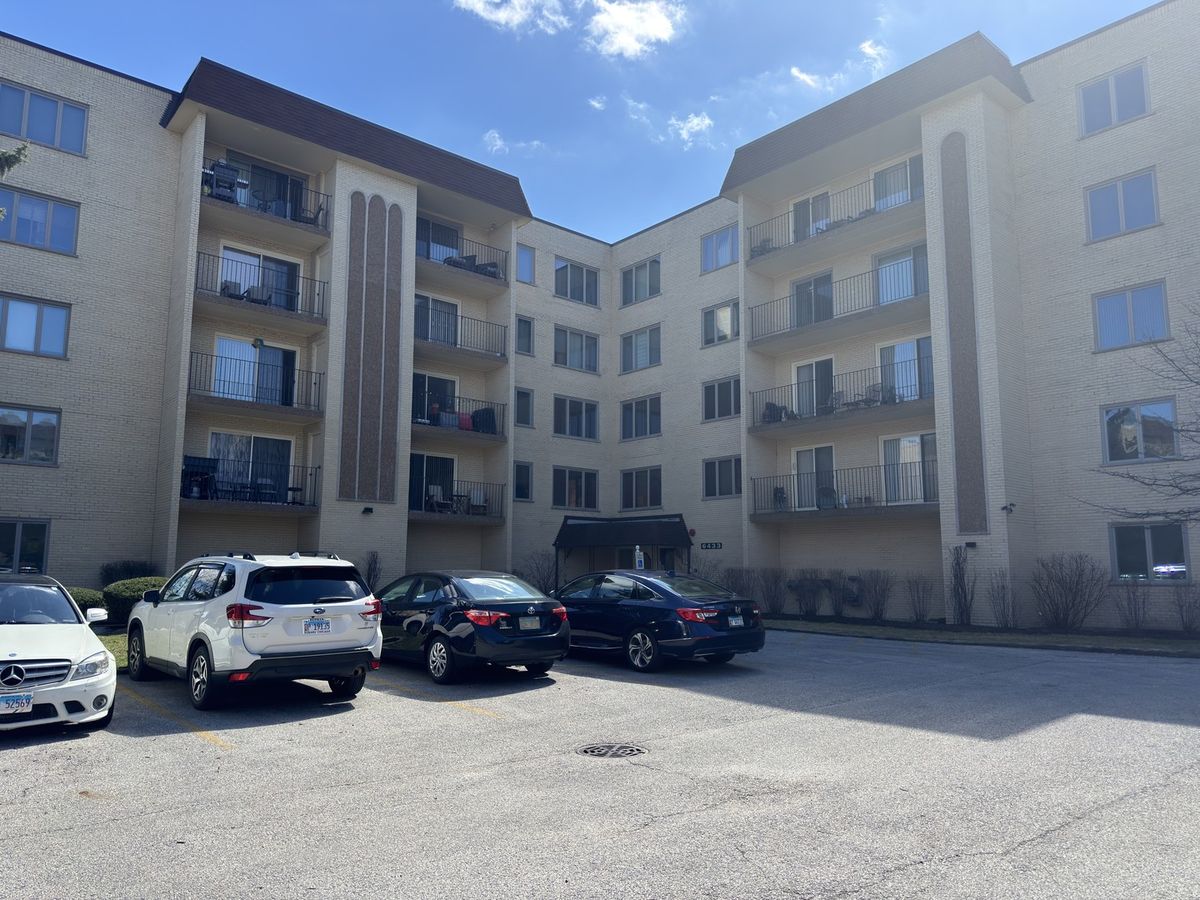 6433 Belle Plaine Avenue, Chicago, IL 60634