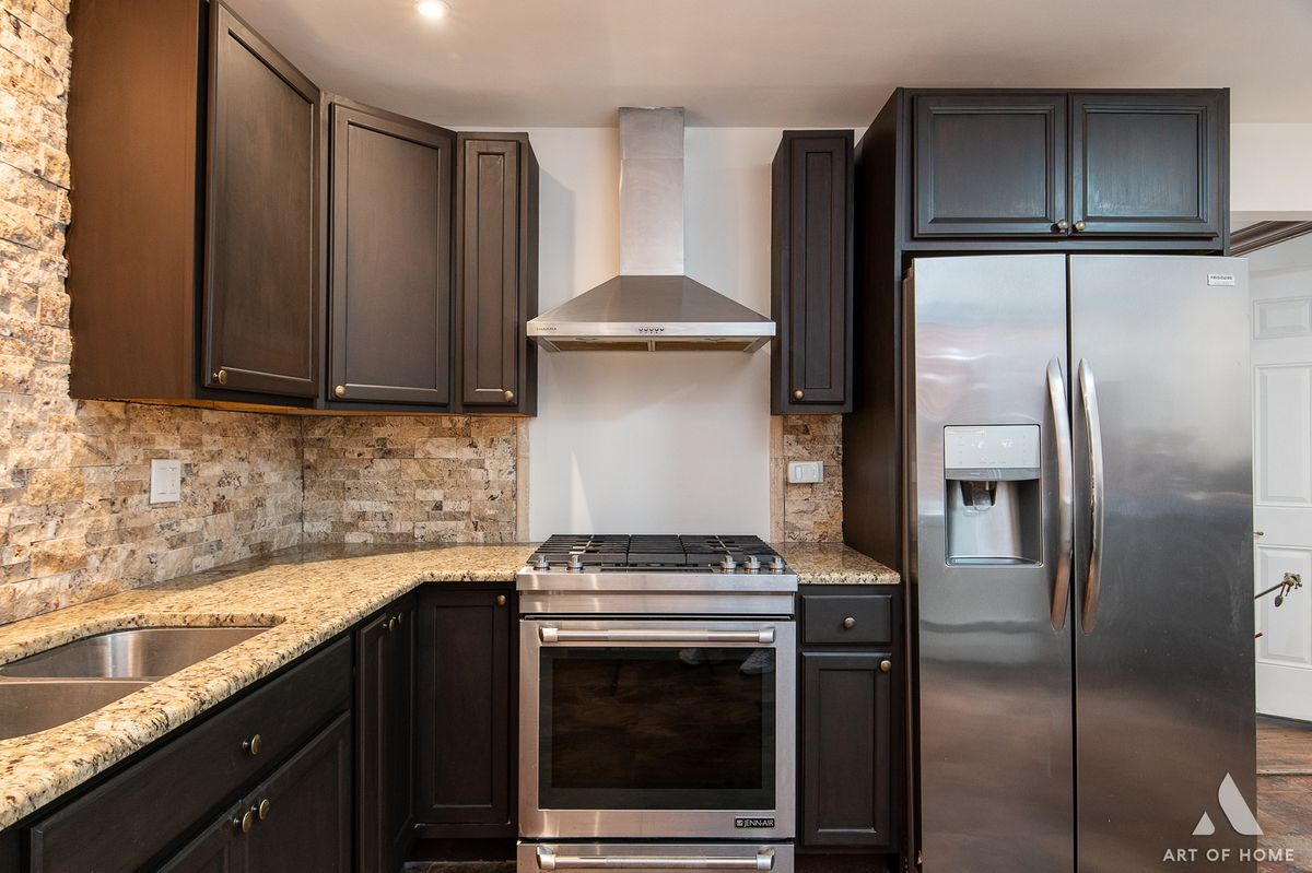 2322 17th Avenue, North Riverside, IL 60546