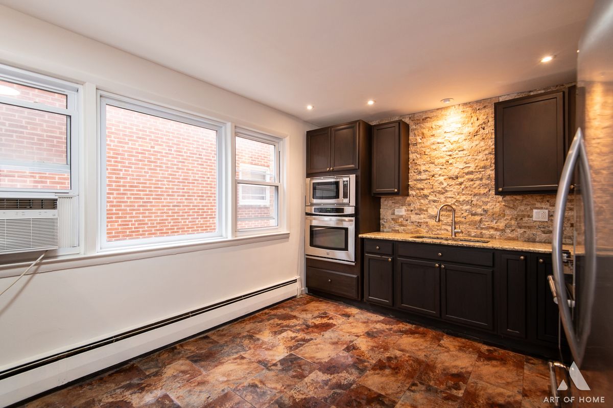 2322 17th Avenue, North Riverside, IL 60546