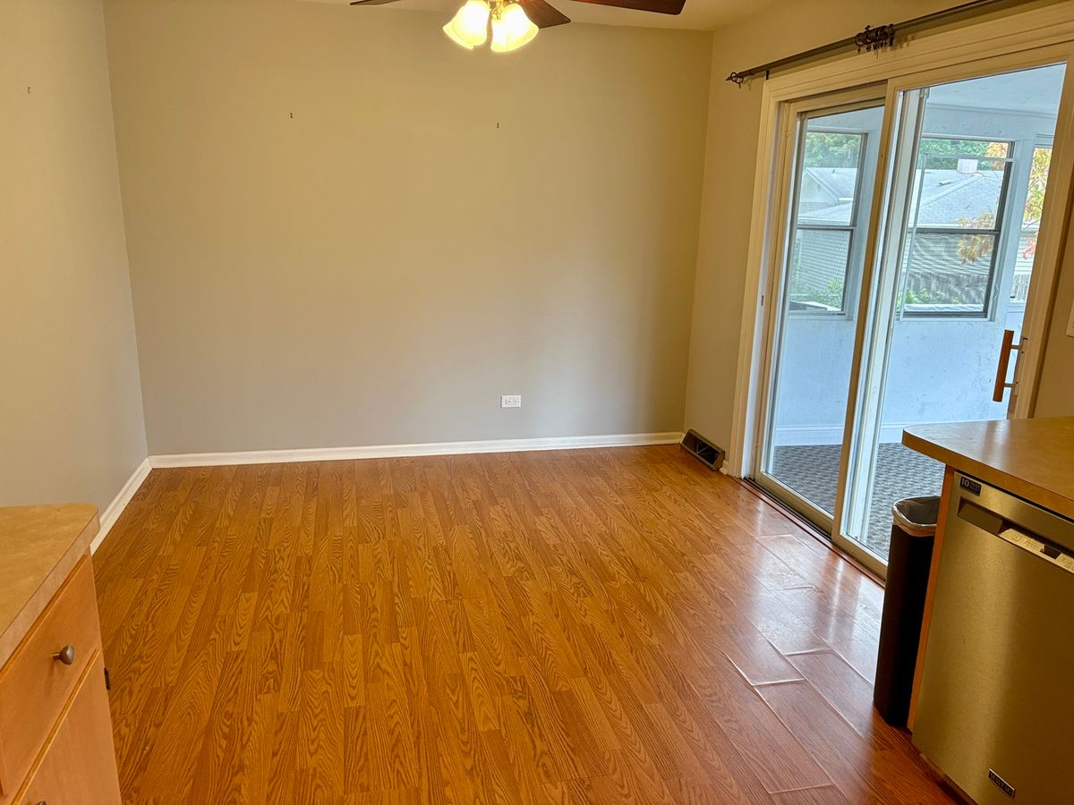 29 Arapaho Drive, Thornton, IL 60476