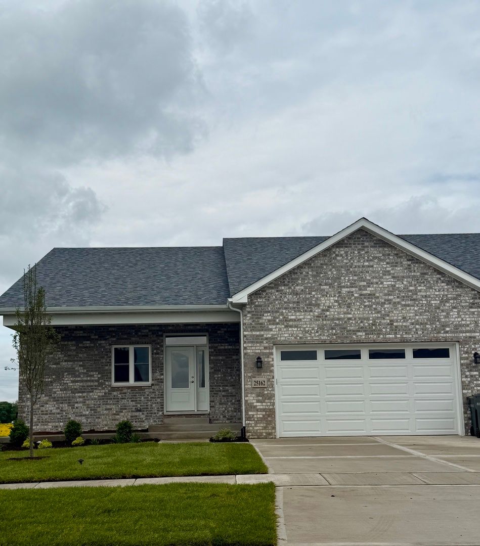 25162 S Westwind Drive — Channahon, IL 60410
