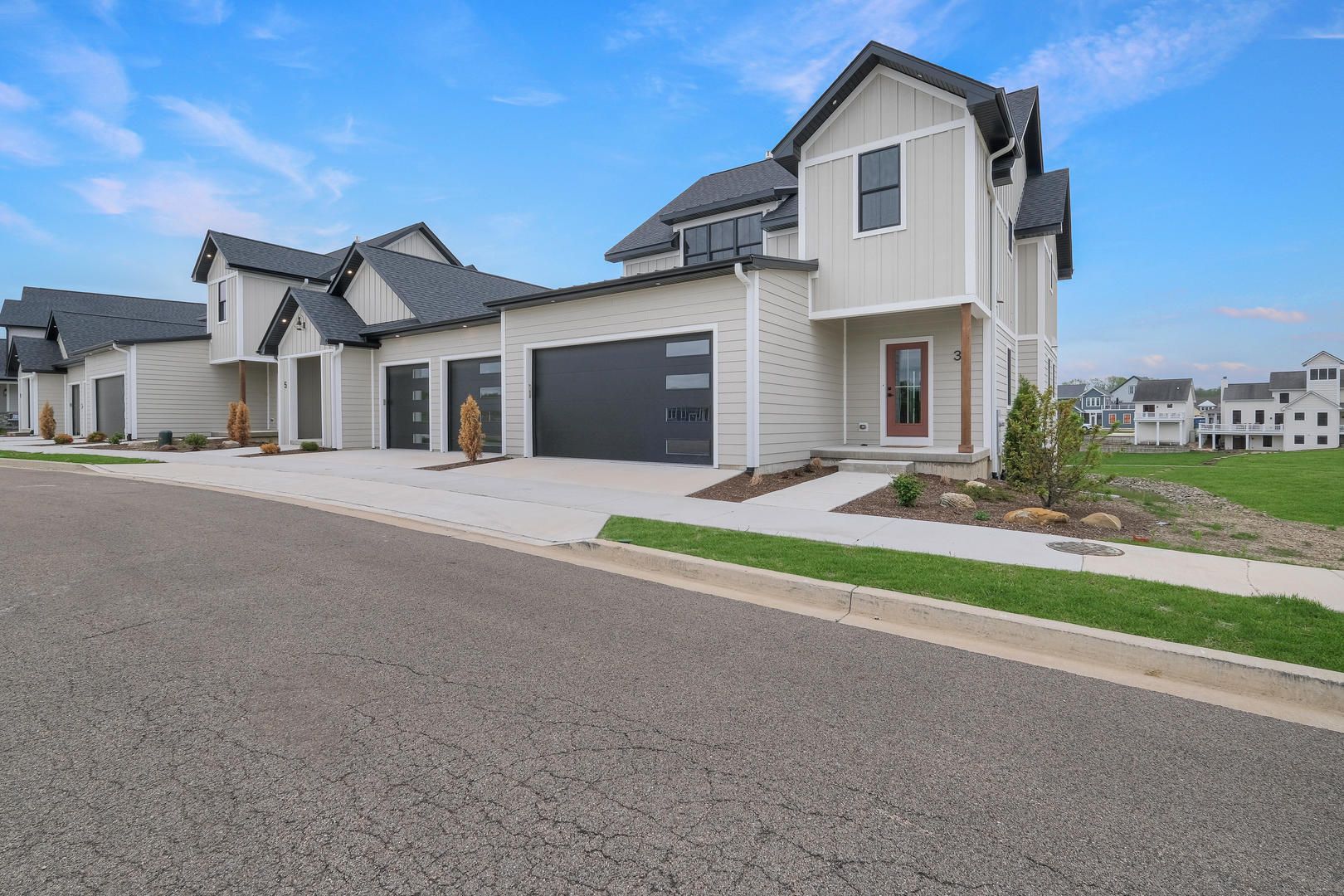 3 Beech Tree Place — Ottawa, IL 61350