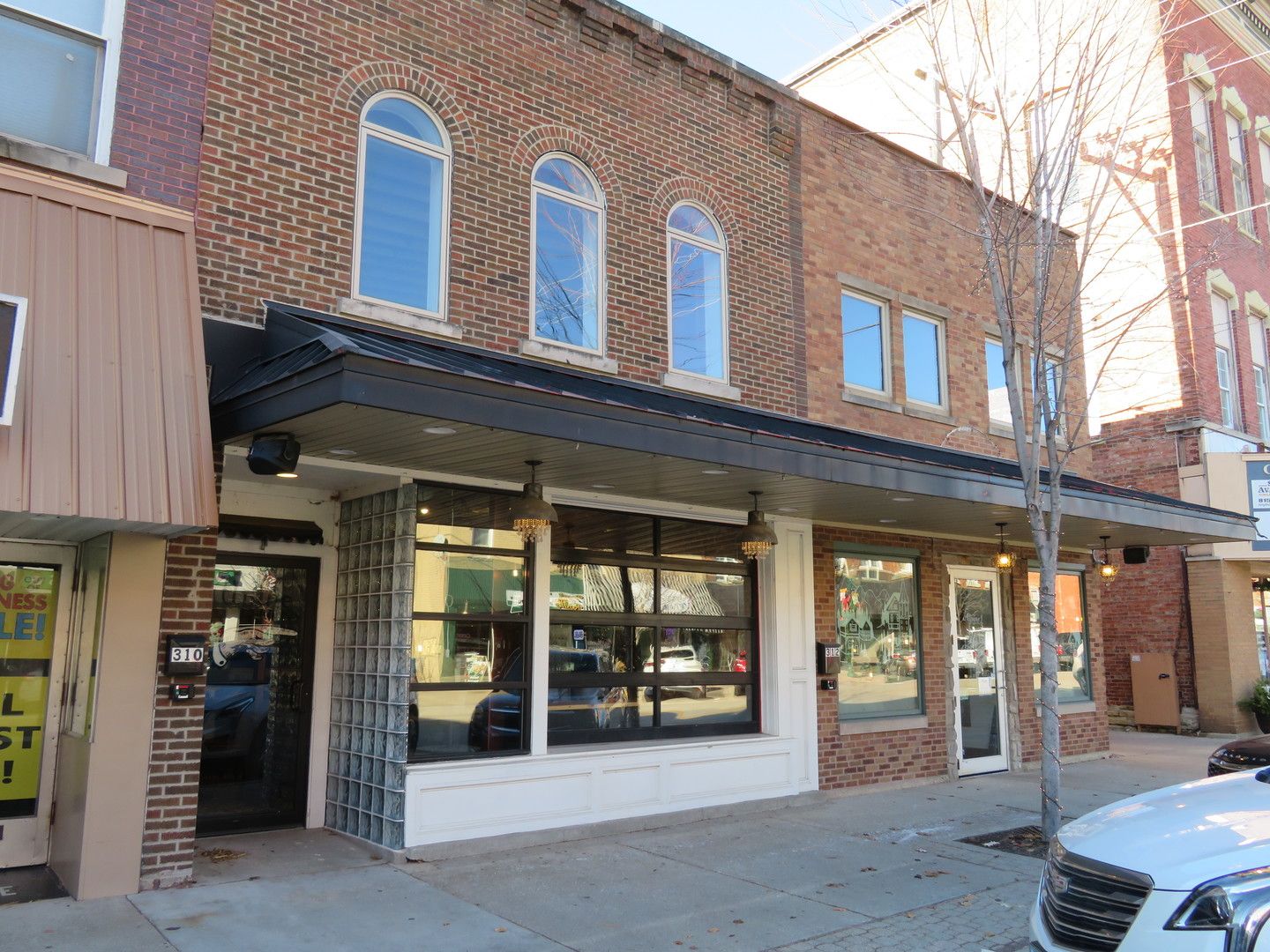 310/312 Liberty Street — Morris, IL 60450