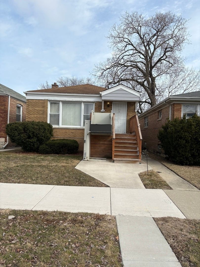 8345 La Salle Street, Chicago, IL 60620
