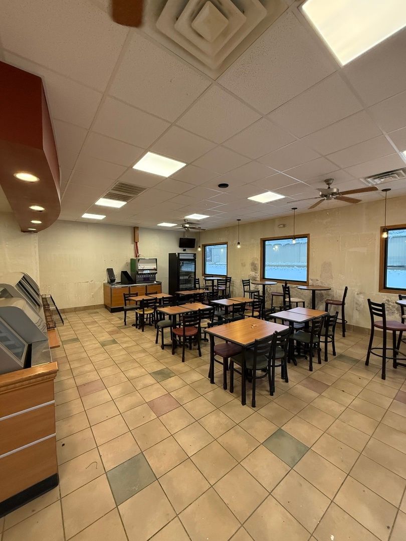 330 N 1st Street, Cuba, IL 61427