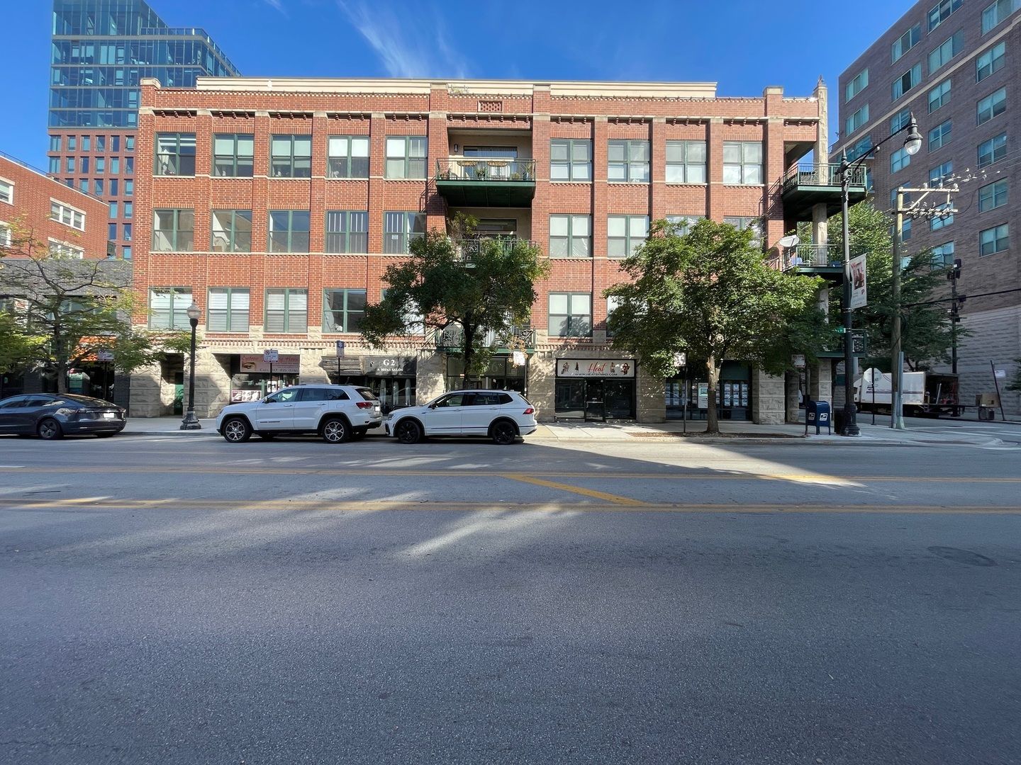 932 W MADISON Street — Chicago, IL 60607