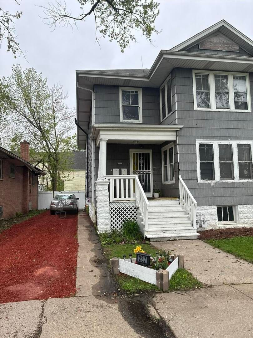 237 114th Street, Chicago, IL 60628