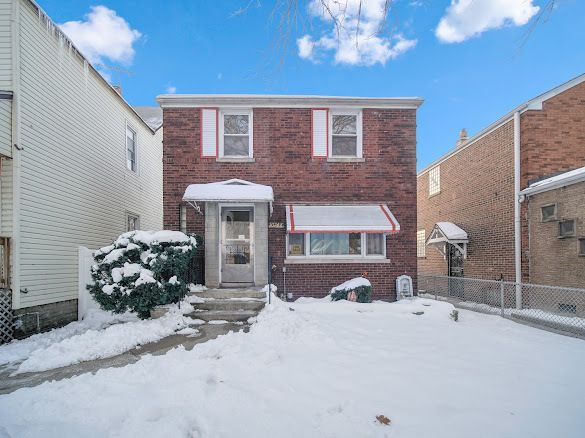10748 S Avenue N — Chicago, IL 60617