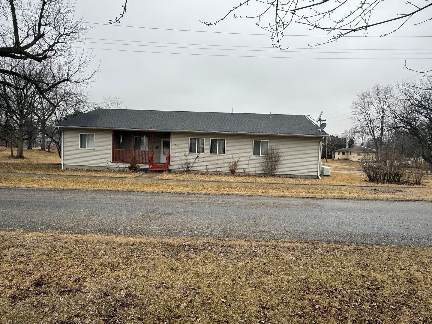 319 N Fourth Street — Neponset, IL 61345