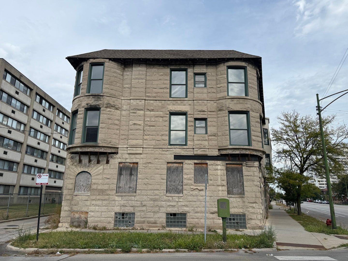 7156 S Vincennes Avenue — Chicago, IL 60621