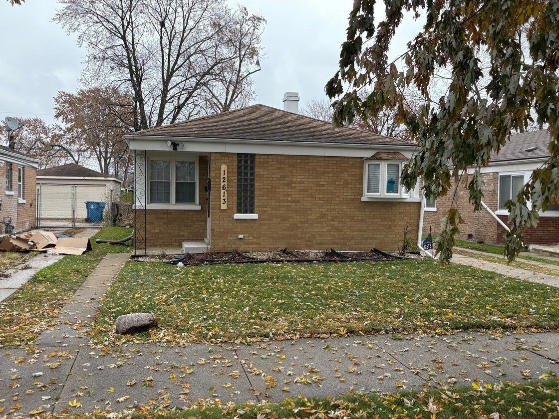 12613 S Bishop Street — Calumet Park, IL 60827