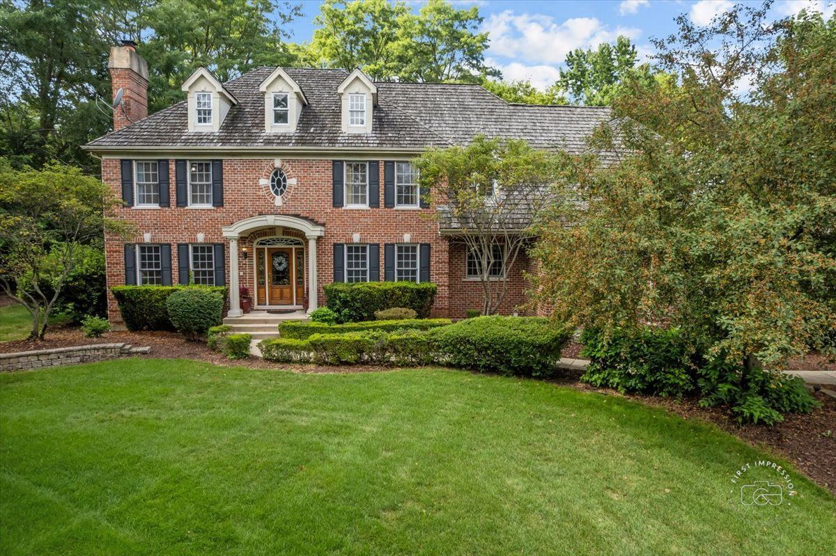 4N494 Hidden Oaks Road — St. Charles, IL 60175