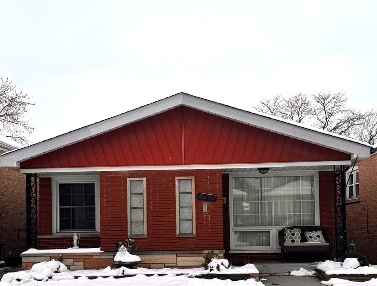 8416 Kenneth Avenue, Chicago, IL 60652
