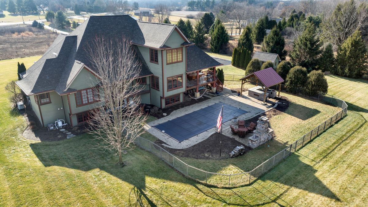 6871 Montague Road, Rockford, IL 61102