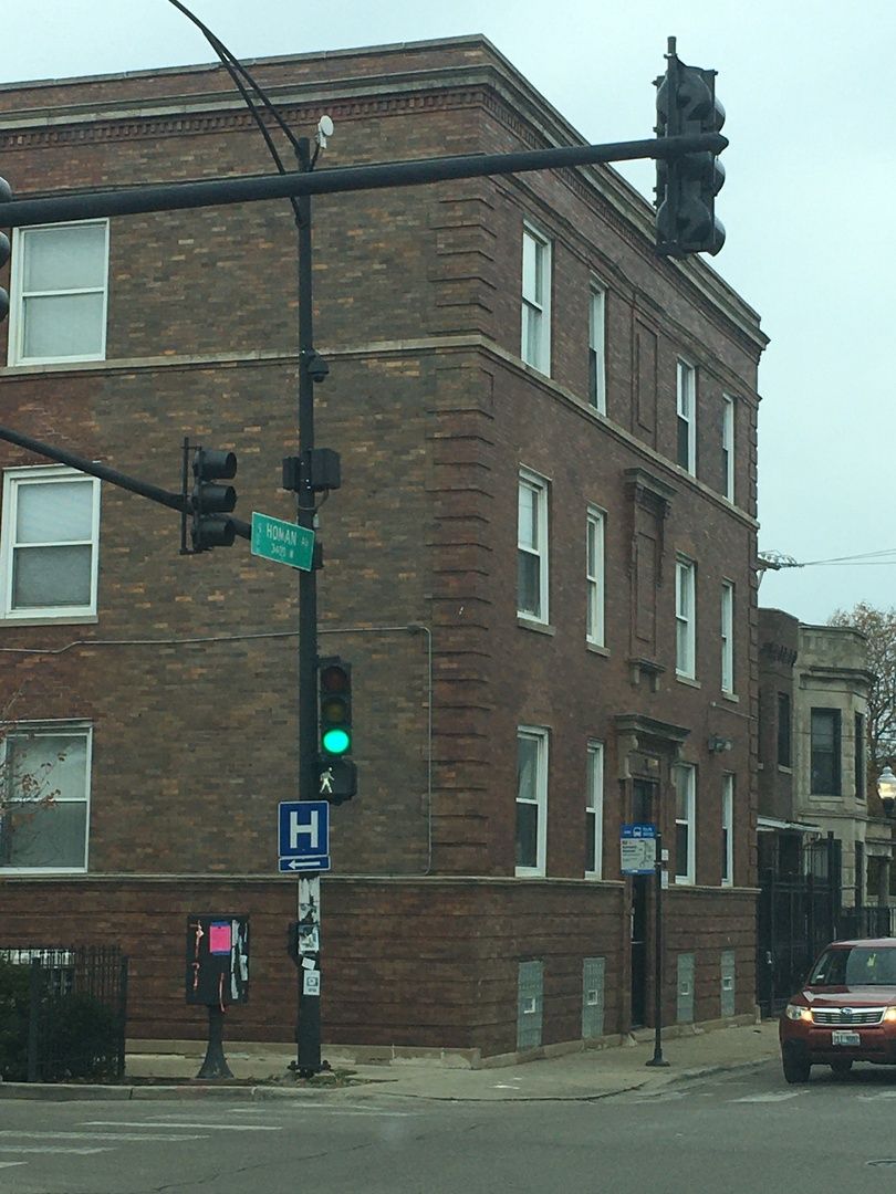 420 Homan Avenue, Chicago, IL 60624