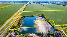 5100 A Trautlake Drive — Champaign, IL 61822