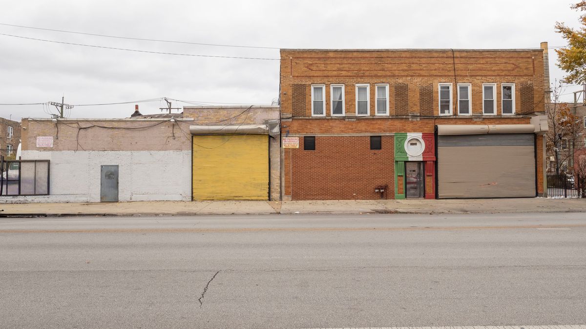 3612 Roosevelt Road, Chicago, IL 60624