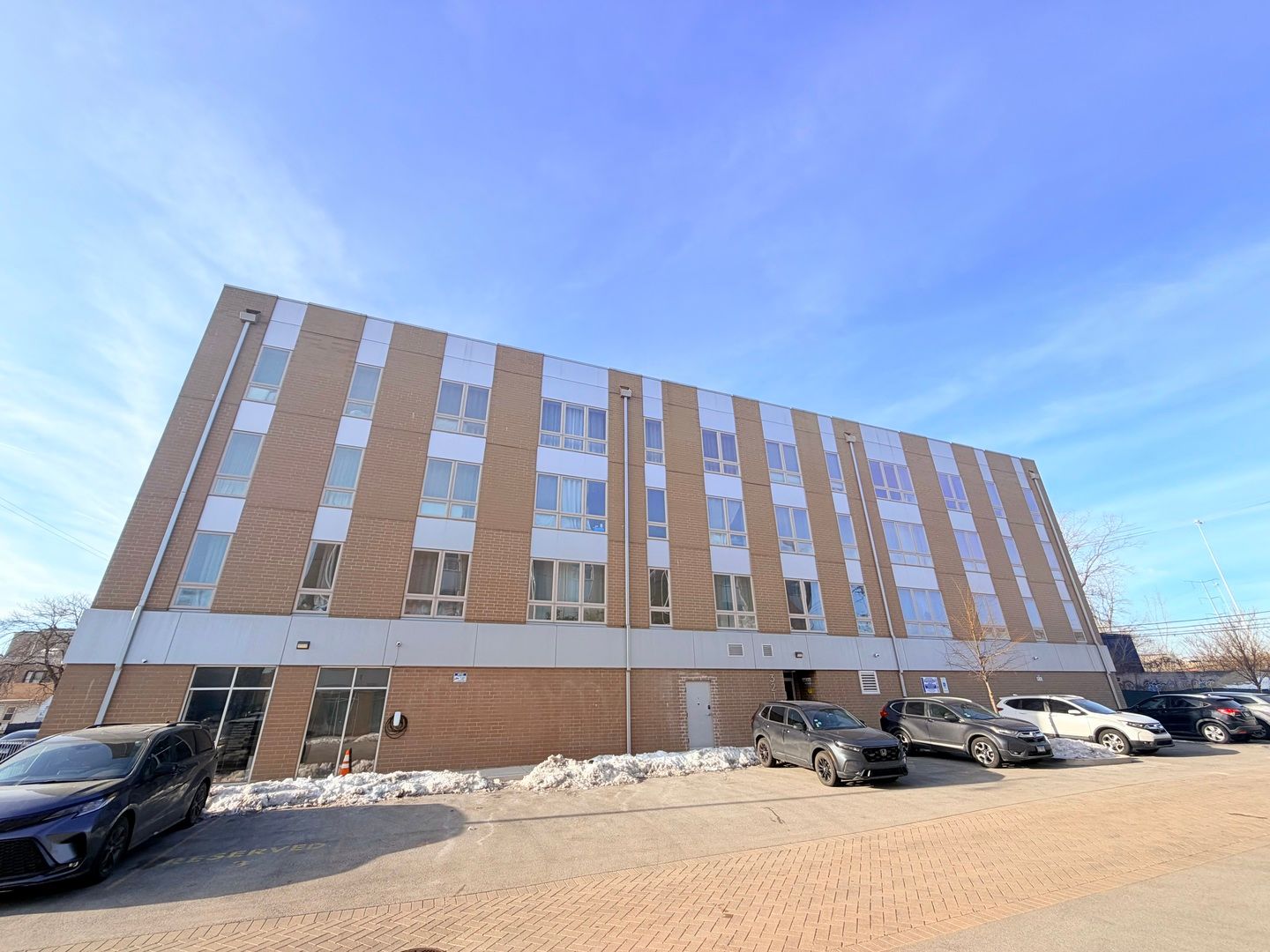 3218 S Archer Avenue #201 — Chicago, IL 60608