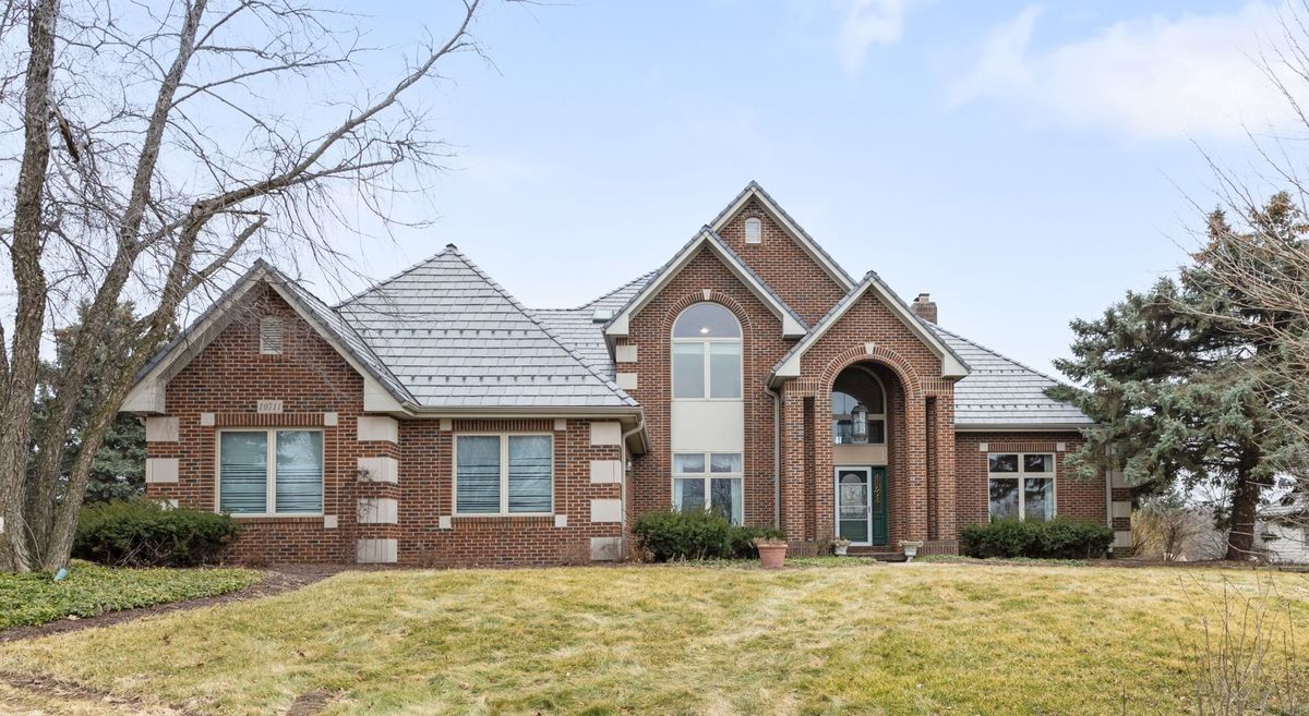 10711 Bull Valley Drive, Woodstock, IL 60098