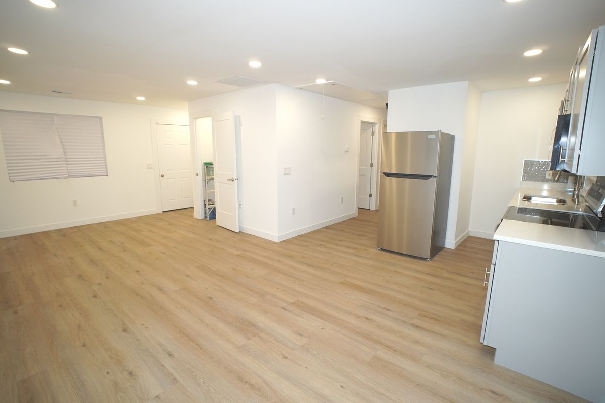 1258 Idaho Street, Gary, IN 46403
