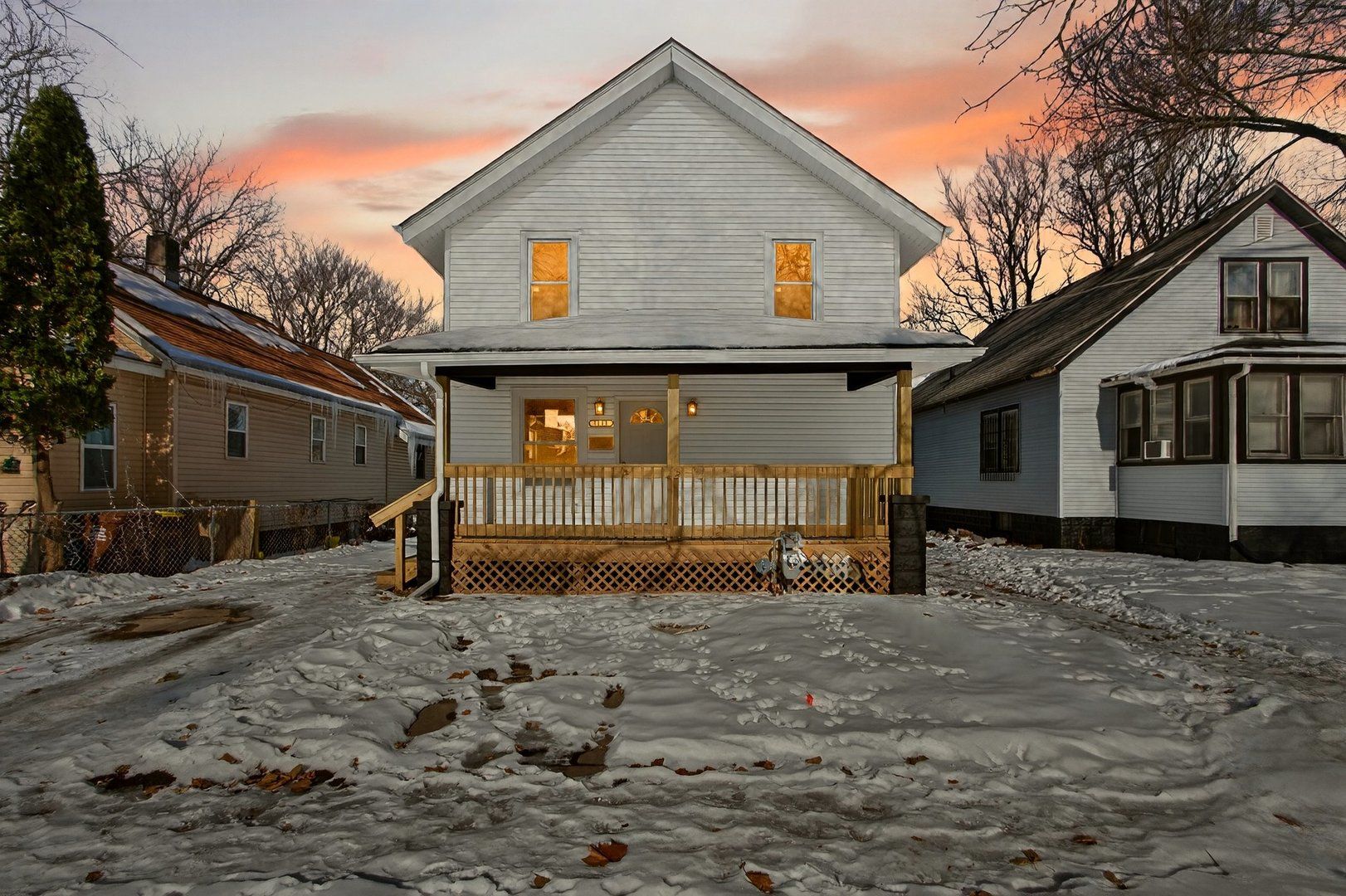 1111 Loomis Street — Rockford, IL 61102