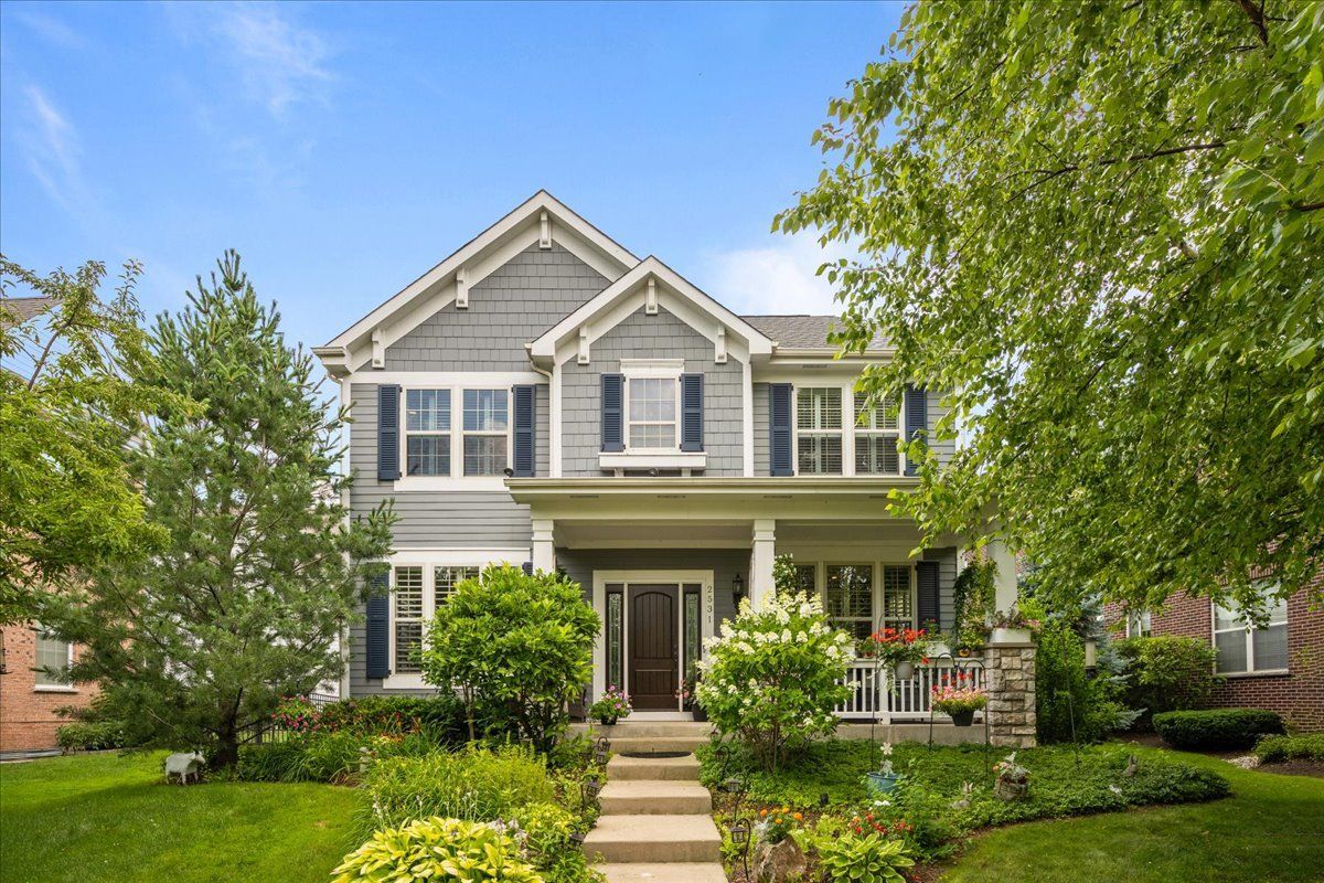 2531 Violet Street, Glenview, IL 60026