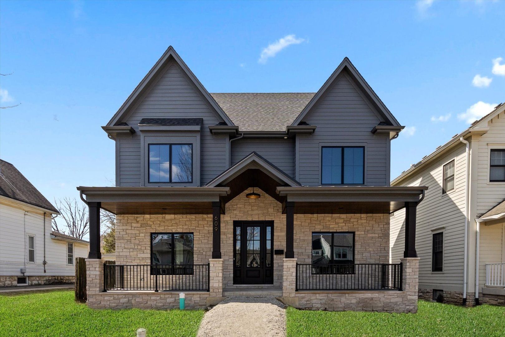 226 S Columbia Street — Naperville, IL 60540