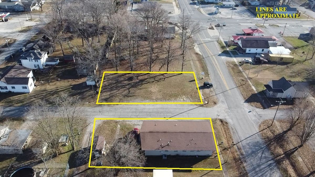502 W Franklin Avenue, Sesser, IL 62884