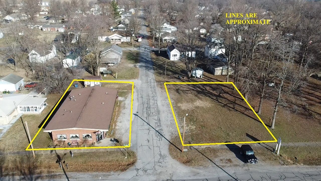 502 W Franklin Avenue — Sesser, IL 62884