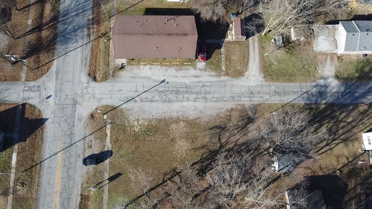 502 W Franklin Avenue, Sesser, IL 62884