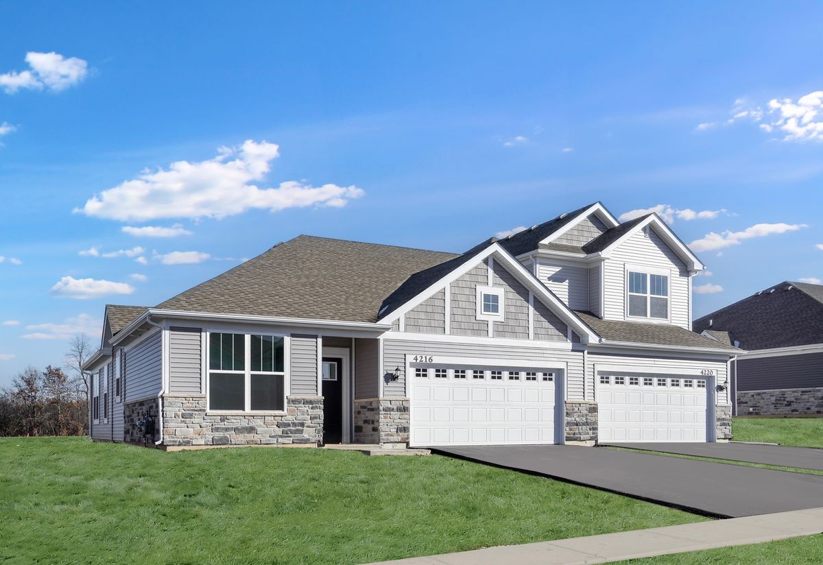 4216 Meadowridge Road, Woodstock, IL 60098