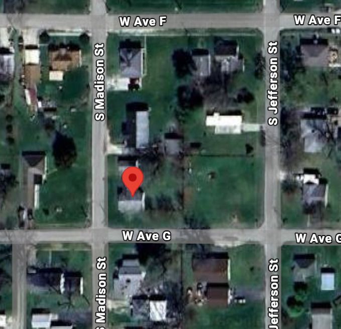 330 W AVENUE G, Lewistown, IL 61542