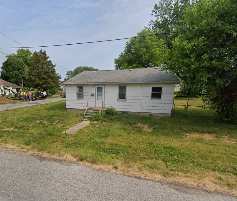 330 W AVENUE G, Lewistown, IL 61542