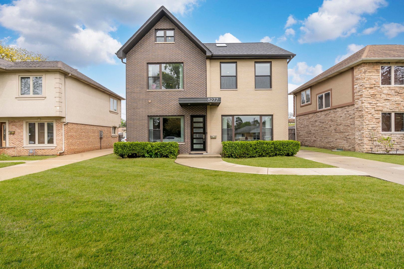 8277 N Wisner Street — Niles, IL 60714