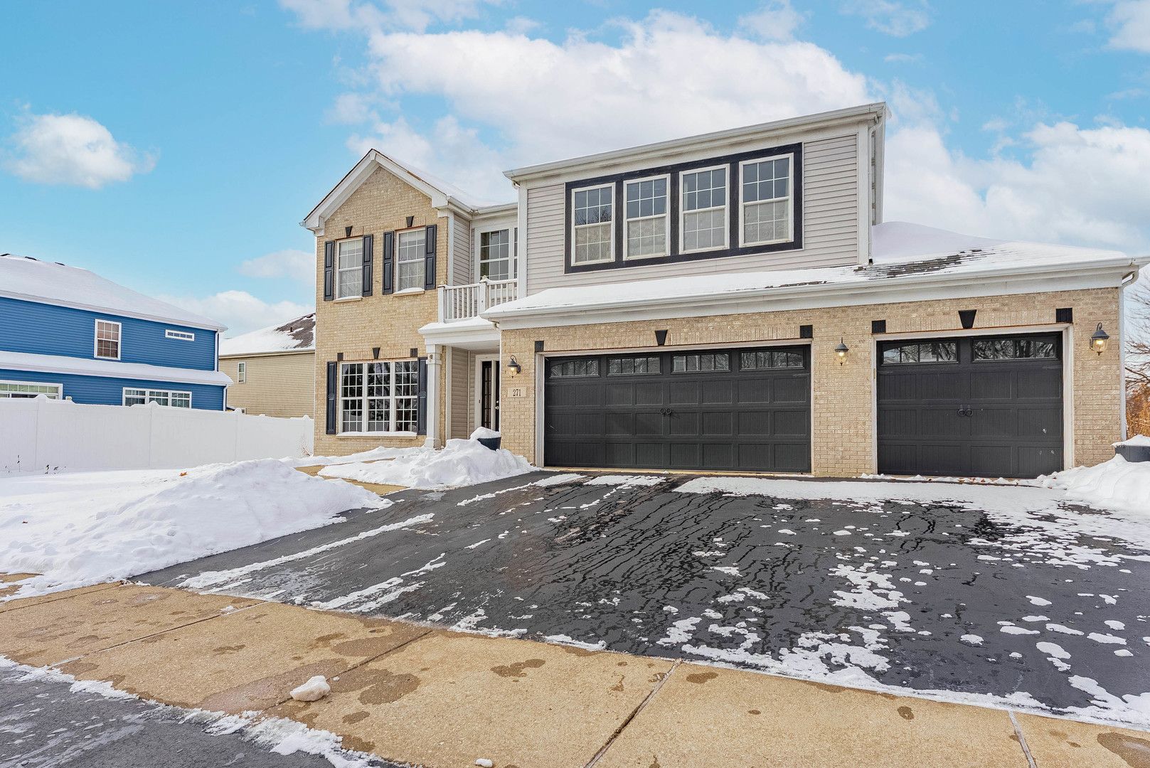 271 Stonegate Road — Bolingbrook, IL 60440