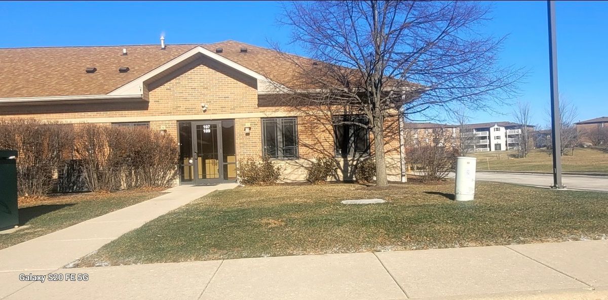 3845 McCoy Drive, Aurora, IL 60504